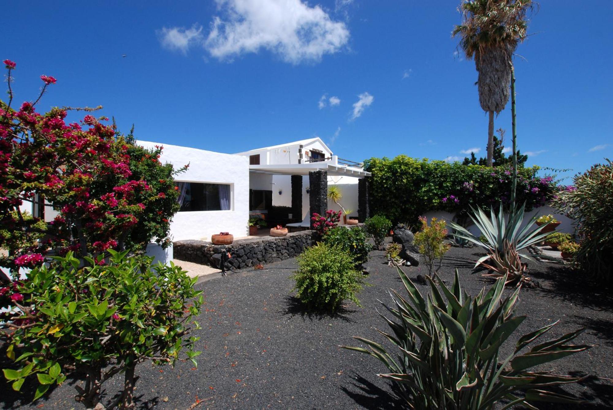 Casa Azmira Del Mar Villa Guatiza Ngoại thất bức ảnh