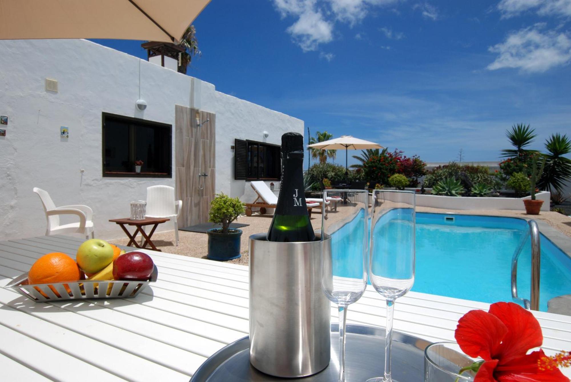 Casa Azmira Del Mar Villa Guatiza Ngoại thất bức ảnh